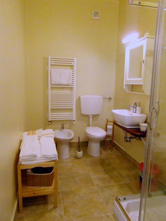 B&B In Villa 西维尔诺瓦·马尔凯 外观 照片