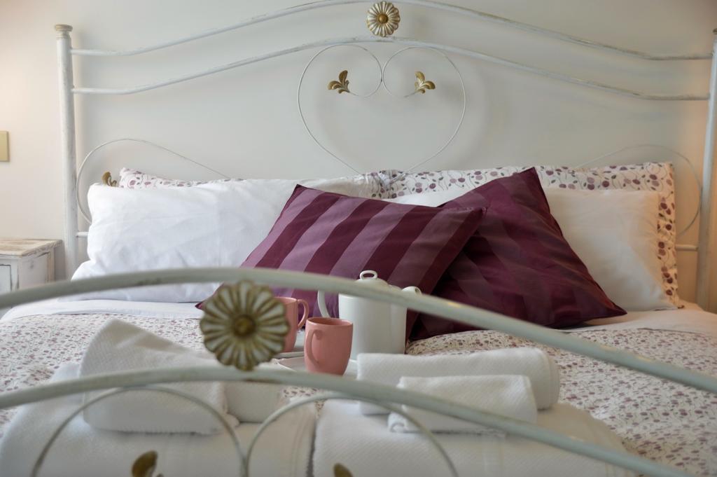 B&B In Villa 西维尔诺瓦·马尔凯 外观 照片